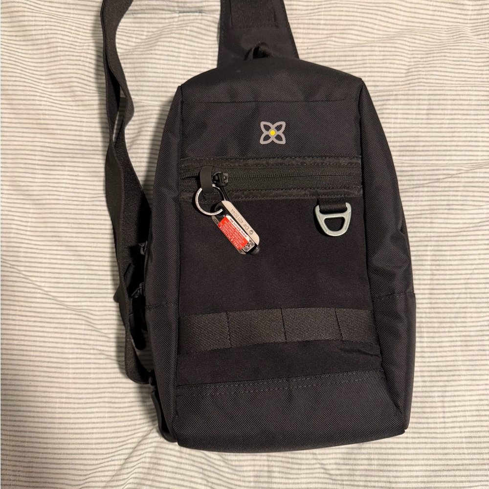 Sherpani pike sling bag - Picture 2 of 8